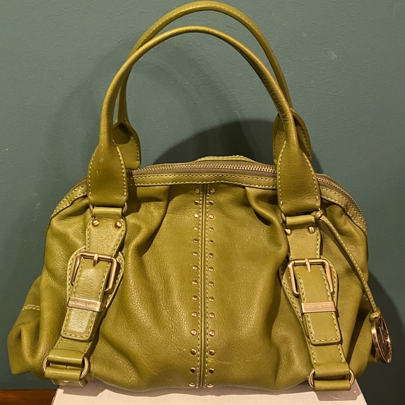 MICHAEL KORS Celery Green Leather Astor Dome Studded Shoulder Bag - Picture 1 of 7